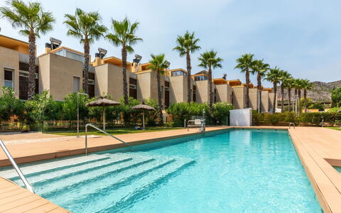 Residencial Oropesa - la Concha: Toevlucht, Schaduw, Zwembad, Landscaping, Eco Hotel, Villa, Hotel, Hacienda, Binnenplaats