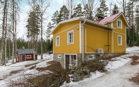 Hiljanrinne: Hout, Huis, Sneeuw, Verblijf, Huis, Winter, Dak, Freezing, Siding, Helling