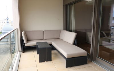 L'Esplanade A3.8 500.11: Bankstel, Meubilair, Tafel, Comfort, Woonkamer, Flooring, Verdieping, Rechthoek, Condominium, Muur