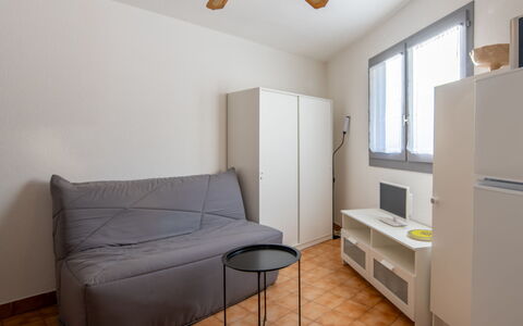 Le Sextant: Meubilair, Interieur Ontwerp, Verdieping, Flooring, Kamer, Appartement, Huis, Plafond, Bankstel, Woonkamer