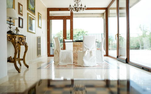 Accommodatie:&nbsp;Villa Thaulero