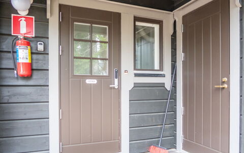 Vuokatin Atso: Hout, Siding, Deur, Verblijf, Verf, Werf, Schuifraam, Garden Gebouwen, Backyard, Plank