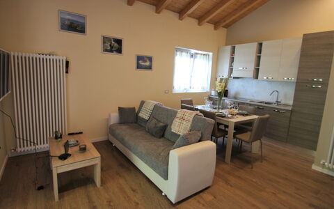 Lucina: Bankstel, Tafel, Meubilair, Hout, Woonkamer, Comfort, Verlichting, Flooring, Huis, Slaapbank