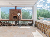 Villa Badessa Sleeps 6