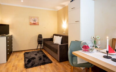 Accommodatie:&nbsp;Gams 208.1