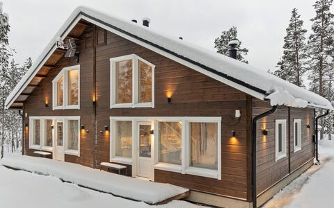 Villa Galdu a: Hout, Winter, Huis, Sneeuw, Verblijf, Freezing, Siding, Blokhut, Hardwood, Beits