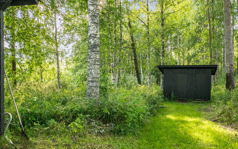 Kekkola: Bed, Meubilair, Slaapkamer, Interieur Ontwerp, Bedding, Laken, Flooring, Hout, Verdieping, Kamer