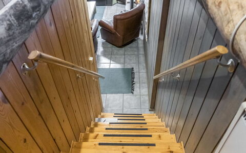 Napakymppi: Hout, Flooring, Trap, Verdieping, Houten Vloer, Hardwood, Beits, Plank, Leuning, Natuurlijk Materiaal
