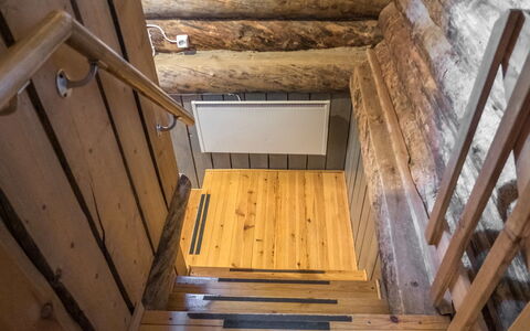 Napakymppi: Hout, Flooring, Verdieping, Hardwood, Houten Vloer, Plank, Beits, Trap, Samengesteld Materiaal, Plafond