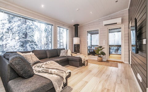 Rukan Rinnemaa a: Hout, Houten Vloer, Interieur Ontwerp, Flooring, Huis, Bankstel, Woonkamer, Verdieping, Meubilair