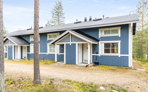Oivanpyhä C 10: Verblijf, Huis, Huis, Garden Gebouwen, Siding, Blokhut, Boerderij, Landgoed, Schuur, Werf