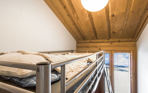 Sallan Lumous B: Interieur Ontwerp, Meubilair, Hout, Flooring, Verdieping, Plafond, Slaapkamer, Bed, Kamer, Verlichting