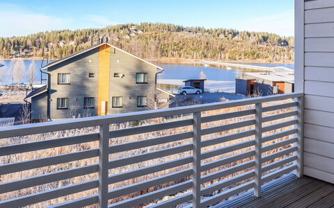 Skivillas 78 (4): Bed, Meubilair, Slaapkamer, Interieur Ontwerp, Bedding, Laken, Flooring, Hout, Verdieping, Kamer
