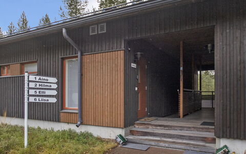Vuokatti Panorama: Hout, Siding, Dak, Verblijf, Huis, Huis, Deur, Veranda, Garden Gebouwen, Boerderij
