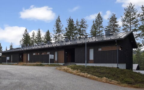 Vuokatti Panorama: Hout, Siding, Dak, Verblijf, Huis, Huis, Deur, Veranda, Garden Gebouwen, Boerderij