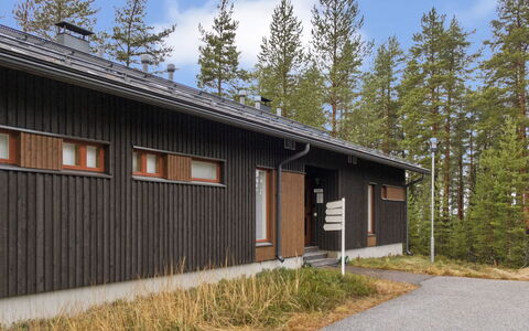 Vuokatti Panorama: Hout, Siding, Dak, Verblijf, Huis, Huis, Deur, Veranda, Garden Gebouwen, Boerderij