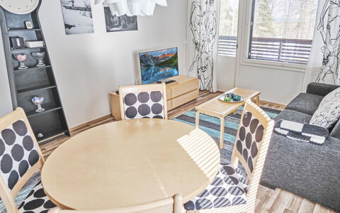 Lumi B 10: Verblijf, Huis, Huis, Garden Gebouwen, Siding, Blokhut, Boerderij, Landgoed, Schuur, Werf