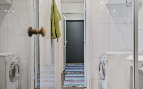 Lumi B 10: Verblijf, Huis, Huis, Garden Gebouwen, Siding, Blokhut, Boerderij, Landgoed, Schuur, Werf