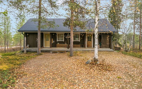 Henkari B: Verblijf, Huis, Huis, Garden Gebouwen, Siding, Blokhut, Boerderij, Landgoed, Schuur, Werf