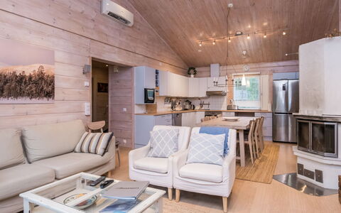 Isokuru 3: Hout, Verblijf, Huis, Huis, Deur, Hardwood, Garden Gebouwen, Beits, Blokhut, Plank