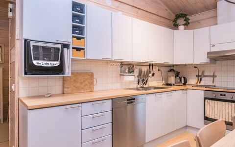 Isokuru 3: Hout, Verblijf, Huis, Huis, Deur, Hardwood, Garden Gebouwen, Beits, Blokhut, Plank