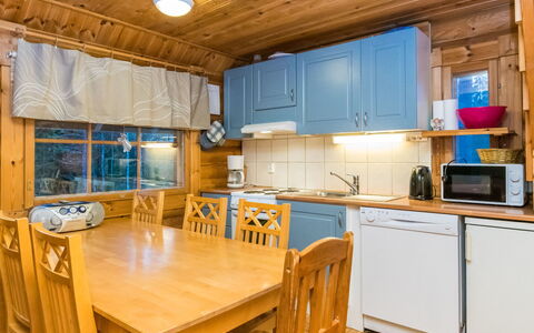 Kuukkelin Tupa 2: Hout, Huis, Sneeuw, Verblijf, Huis, Winter, Dak, Freezing, Siding, Helling