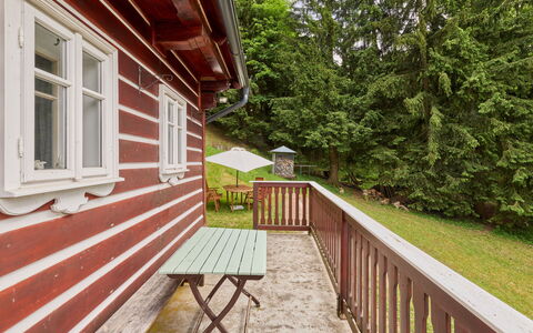 Sunny Slope & Sauna: Hout, Huis, Verblijf, Huis, Siding, Hardwood, Blokhut, Gazon, Tuin, Werf