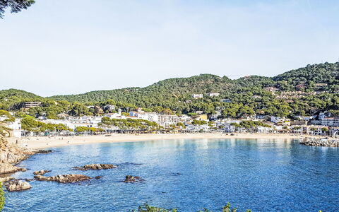La Victoria: Water, Zwemwater, Kust, Bergachtig Landvormen, Strand, Kust En Oceanic Landvormen, Horizon, Berg, Kust, Zomer