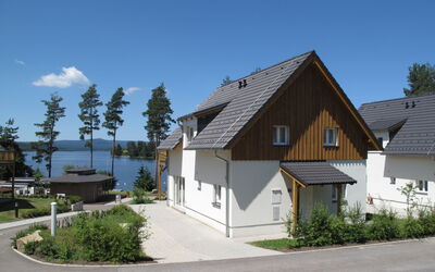 Lakeside Village 6