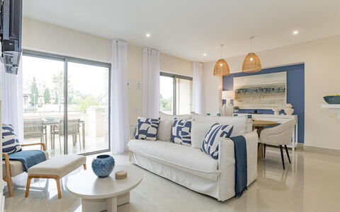 Accommodatie:&nbsp;Pine Hills Reva Santuary Modern Elegance 171.14