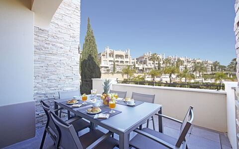 Accommodatie:&nbsp;Pine Hills Esmeralda 171.1