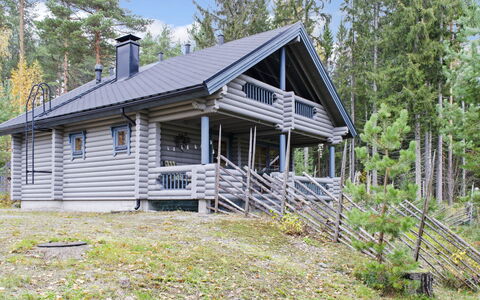 Kaakkuri: Hout, Huis, Sneeuw, Verblijf, Huis, Winter, Dak, Freezing, Siding, Helling