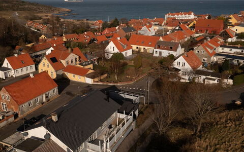Brigita - 500M from the Sea: Hout, Dak, Architectuur, Huis, Huis, Verblijf, Siding, Hardwood, Helling, Landgoed