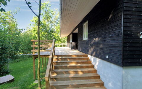 Lätizia - 300M from the Sea: Hout, Meubilair, Appartement, Kamer, Plafond, Beits, Stoel, Hardwood, Vernis, Timmerhout