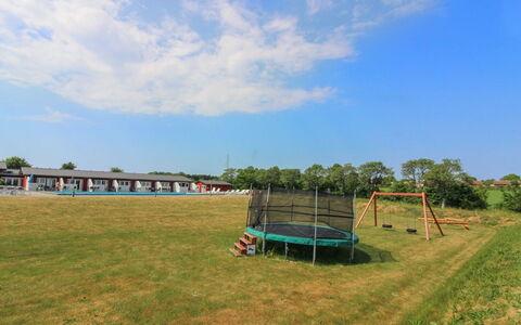 Valio - 6Km from the Sea: Hout, Meubilair, Appartement, Kamer, Plafond, Beits, Stoel, Hardwood, Vernis, Timmerhout
