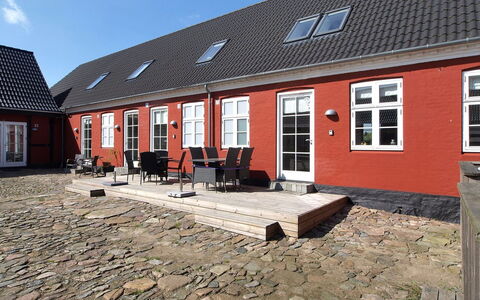 Karoline - 6Km from the Sea: Hout, Huis, Verblijf, Huis, Dak, Landelijk Gebied, Siding, Blokhut, Garden Gebouwen, Hardwood
