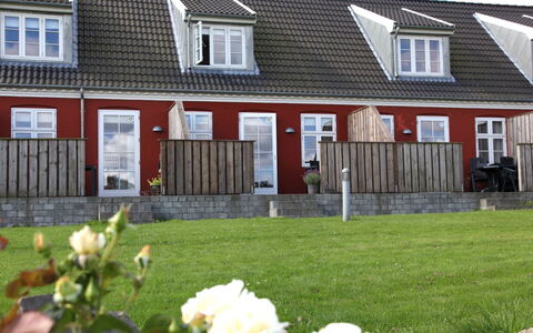 Karoline - 6Km from the Sea: Hout, Huis, Verblijf, Huis, Dak, Landelijk Gebied, Siding, Blokhut, Garden Gebouwen, Hardwood