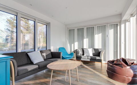 Benna - 120M from the Sea: Meubilair, Interieur Ontwerp, Houten Vloer, Flooring, Verdieping, Hout, Plafond, Laminaatvloer, Huis, Woonkamer