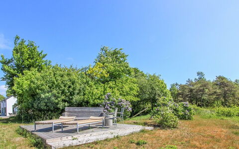 Benna - 120M from the Sea: Blauw, Vegetation, Struik, Land Lot, Plantengemeenschap, Landelijk Gebied, Weide, Tuin, Landscaping, Cumulus