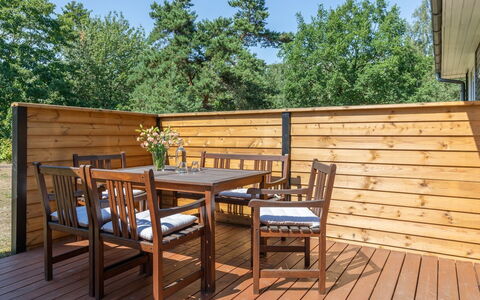 Gottfrieda - 300M from the Sea: Hout, Huis, Verblijf, Huis, Dak, Landelijk Gebied, Siding, Blokhut, Garden Gebouwen, Hardwood
