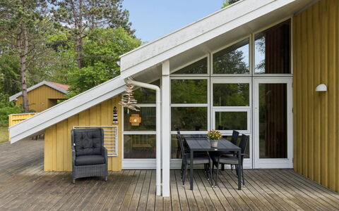 Ailen - 500M from the Sea: Hout, Huis, Verblijf, Huis, Dak, Landelijk Gebied, Siding, Blokhut, Garden Gebouwen, Hardwood