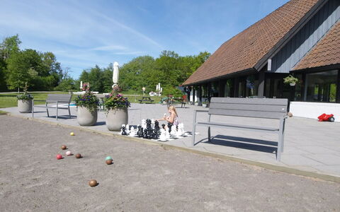 Jose - 300M from the Sea: Dak, Huis, Land Lot, Huis, Verblijf, Landgoed, Garden Gebouwen, Schaduw, Blokhut, Landscaping