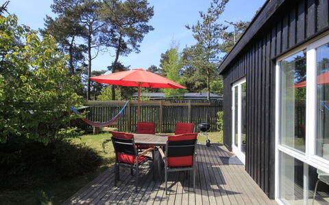 Evert - 250M from the Sea: Hout, Huis, Verblijf, Huis, Dak, Landelijk Gebied, Siding, Blokhut, Garden Gebouwen, Hardwood
