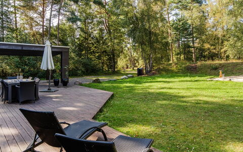 Elza - 800M from the Sea: Dak, Huis, Land Lot, Huis, Verblijf, Landgoed, Garden Gebouwen, Schaduw, Blokhut, Landscaping