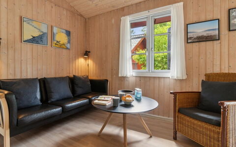 Patti - 150M from the Sea: Hout, Huis, Verblijf, Huis, Dak, Landelijk Gebied, Siding, Blokhut, Garden Gebouwen, Hardwood