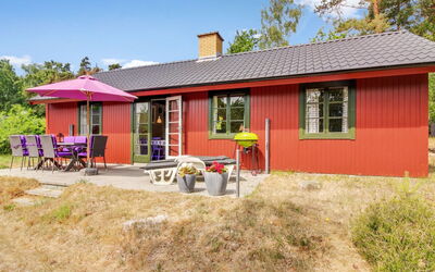 Georg - 300M from the Sea