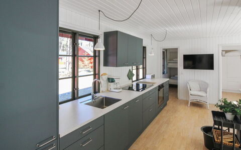 Jale - 50M from the Sea: Hout, Huis, Verblijf, Huis, Dak, Landelijk Gebied, Siding, Blokhut, Garden Gebouwen, Hardwood