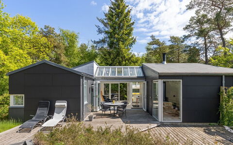 Muriel - 150M from the Sea: Hout, Huis, Verblijf, Huis, Dak, Landelijk Gebied, Siding, Blokhut, Garden Gebouwen, Hardwood