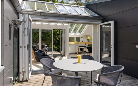Muriel - 150M from the Sea: Hout, Huis, Verblijf, Huis, Dak, Landelijk Gebied, Siding, Blokhut, Garden Gebouwen, Hardwood