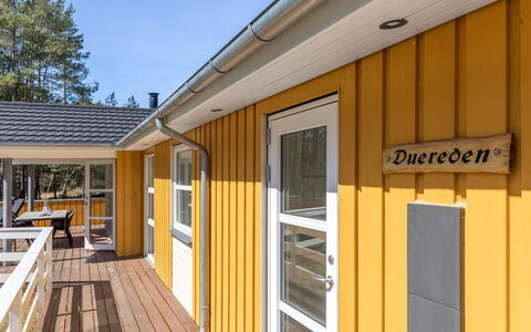 Arndis - 600M from the Sea: Hout, Huis, Verblijf, Huis, Dak, Landelijk Gebied, Siding, Blokhut, Garden Gebouwen, Hardwood
